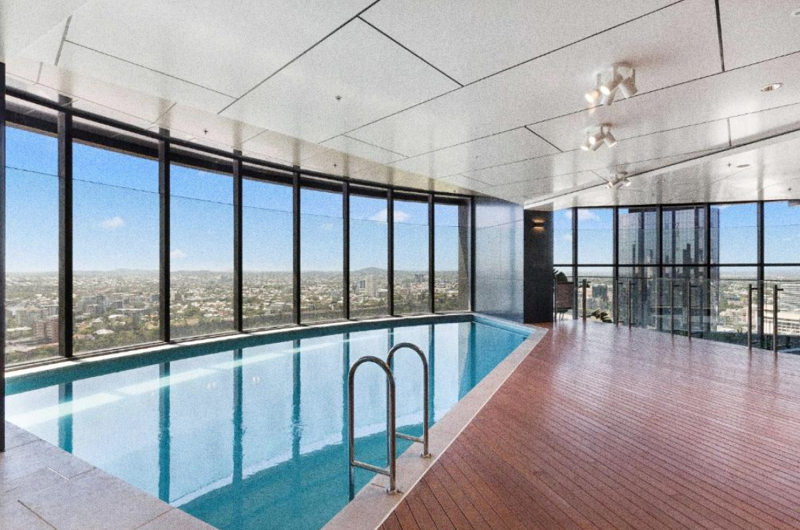 CLLIX Brisbane Skytower Hotel Uses Flexkeeping